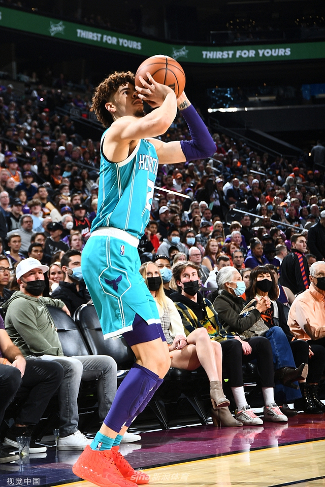 经验丰富的 经验丰富的