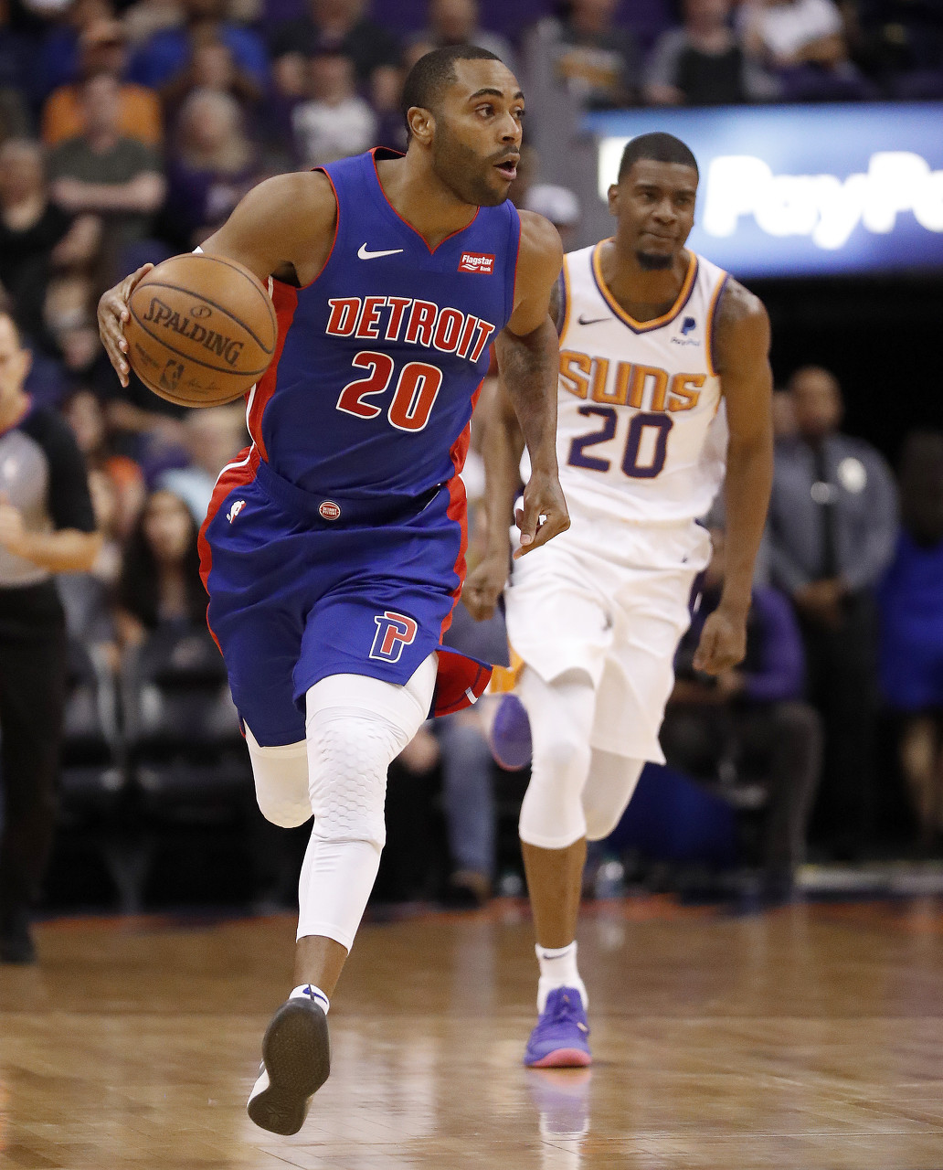 科纳特的服 科纳特的服